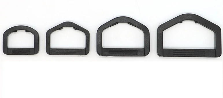 Plastic D-ring for backpack